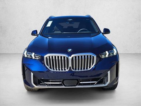 New 2026 BMW X5 sDrive40i w/ Climate Comfort Package image 2