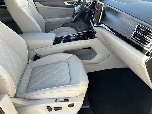 New 2026 Volkswagen Atlas SEL Premium R-Line image 8