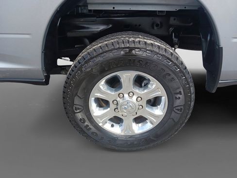 Used 2024 RAM 2500 Big Horn image 27