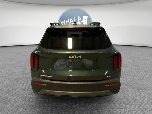 Certified 2023 Kia Sorento S w/ Panoramic Sunroof Package AWD/4WD image 5