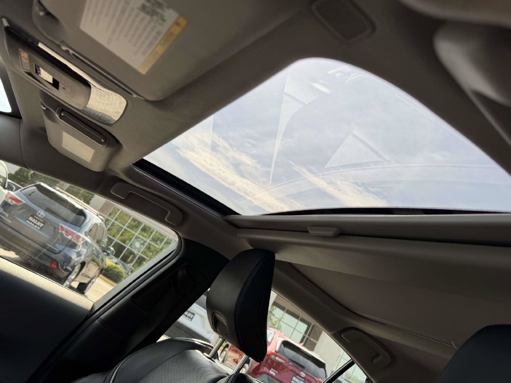 Certified 2023 Toyota Prius XLE FWD image 19