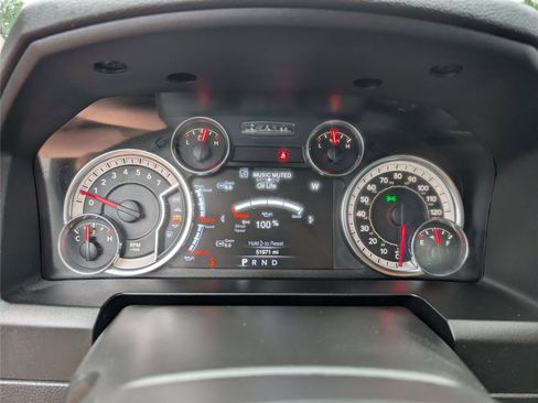 Used 2023 RAM 1500 Classic SLT w/ Trailer & Traction Group AWD/4WD image 23