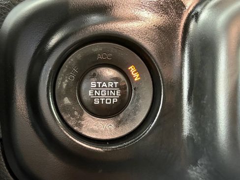 Used 2020 Jeep Wrangler Unlimited Sport AWD/4WD image 24