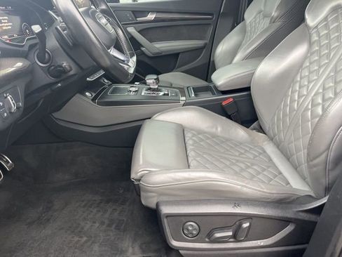 Used 2018 Audi SQ5 Premium Plus w/ Navigation Package image 11