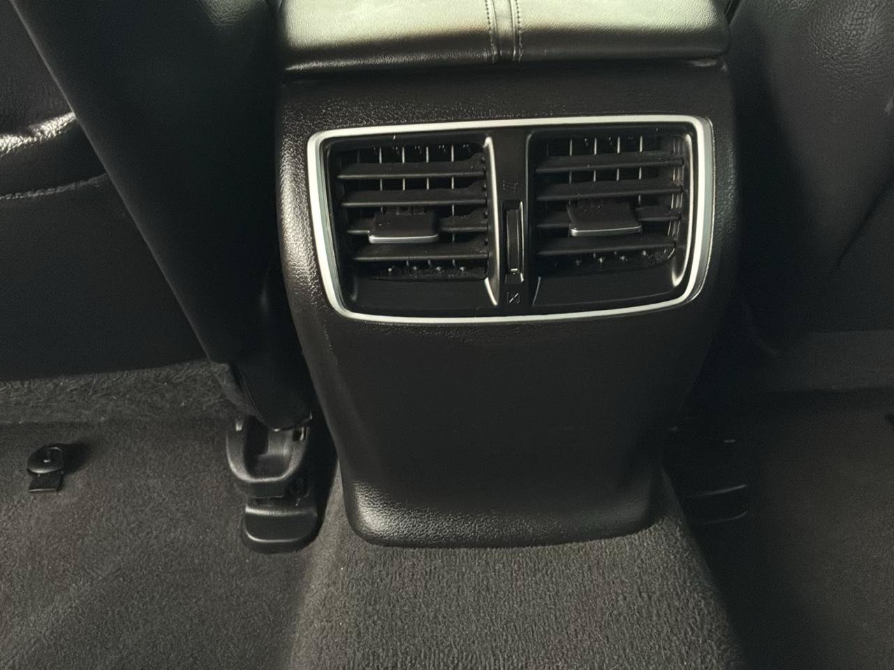 Used 2020 Acura TLX FWD image 32