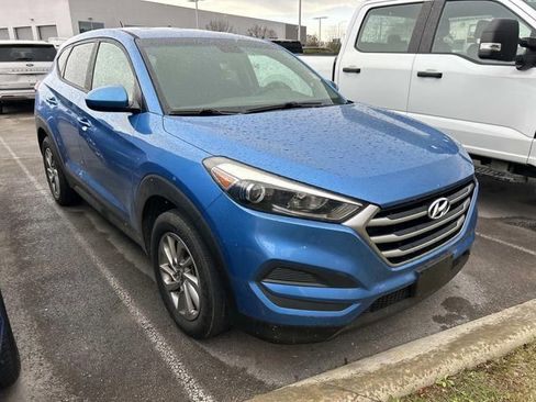 Used 2018 Hyundai Tucson SE image 3