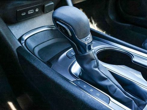 Used 2024 Chevrolet Malibu LT FWD image 25