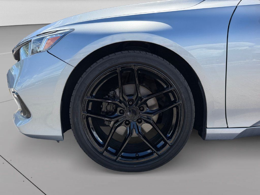Used 2022 Honda Accord Sport image 30