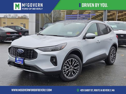 New 2025 Ford Escape SE w/ PHEV Premium Package image 1