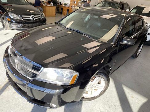 Used 2010 Dodge Avenger R/T w/ Premium Convenience Group image 7