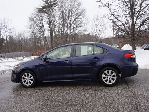 Used 2024 Toyota Corolla LE image 8