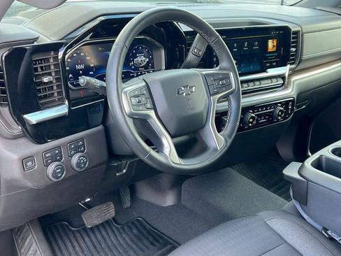 Used 2024 Chevrolet Silverado 2500 LT w/ Z71 Sport Edition AWD/4WD image 19