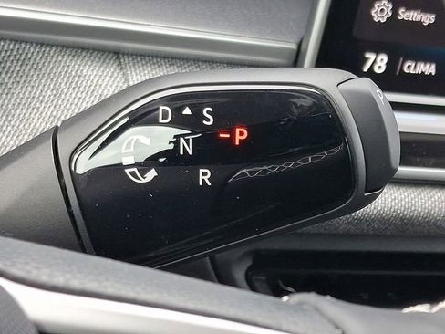 New 2026 Volkswagen Tiguan S image 7