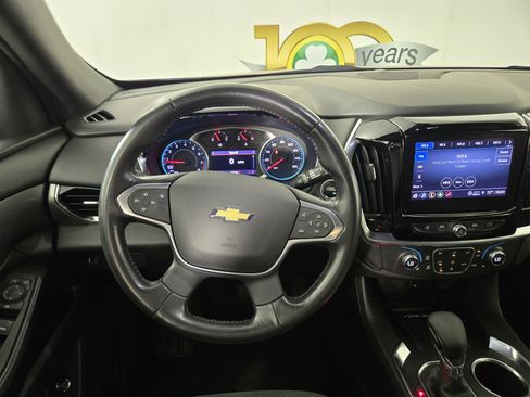 Used 2022 Chevrolet Traverse LT AWD/4WD image 15