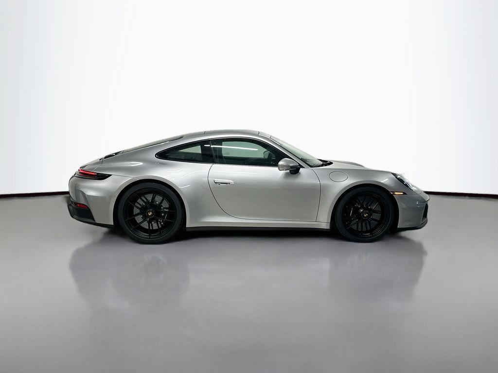 Certified 2026 Porsche 911 Carrera GTS RWD image 8