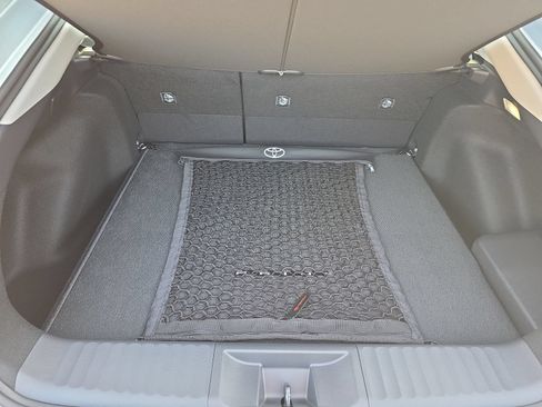 New 2027 Toyota Prius XLE FWD image 29