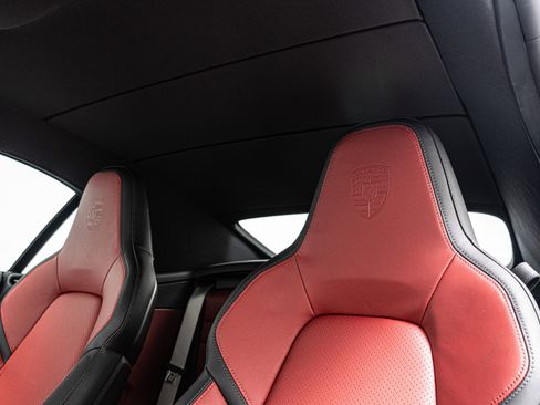 Used 2026 Porsche 911 Carrera S image 36