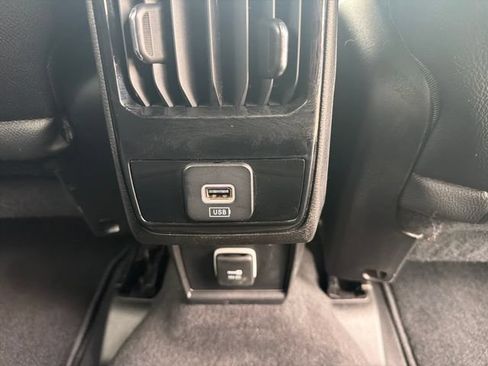 Used 2025 Jeep Compass Latitude w/ Altitude Special Edition AWD/4WD image 30