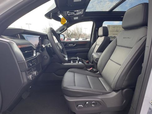 New 2026 GMC Yukon XL Denali w/ Sun & Power Step Package image 22