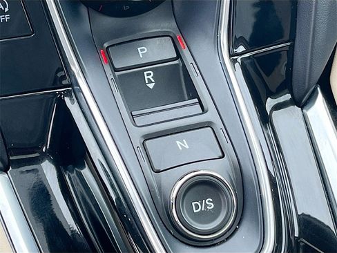 Used 2023 Acura RDX w/ Technology Package image 17