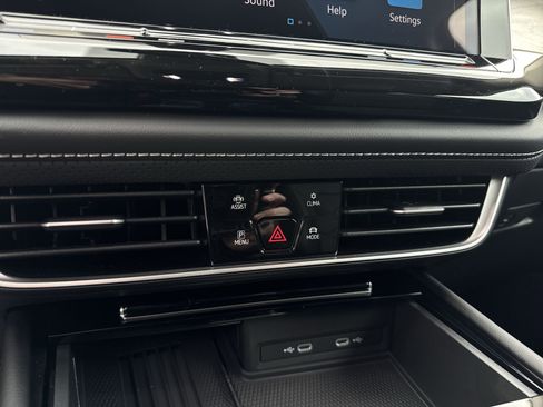 New 2026 Volkswagen Atlas SE image 35