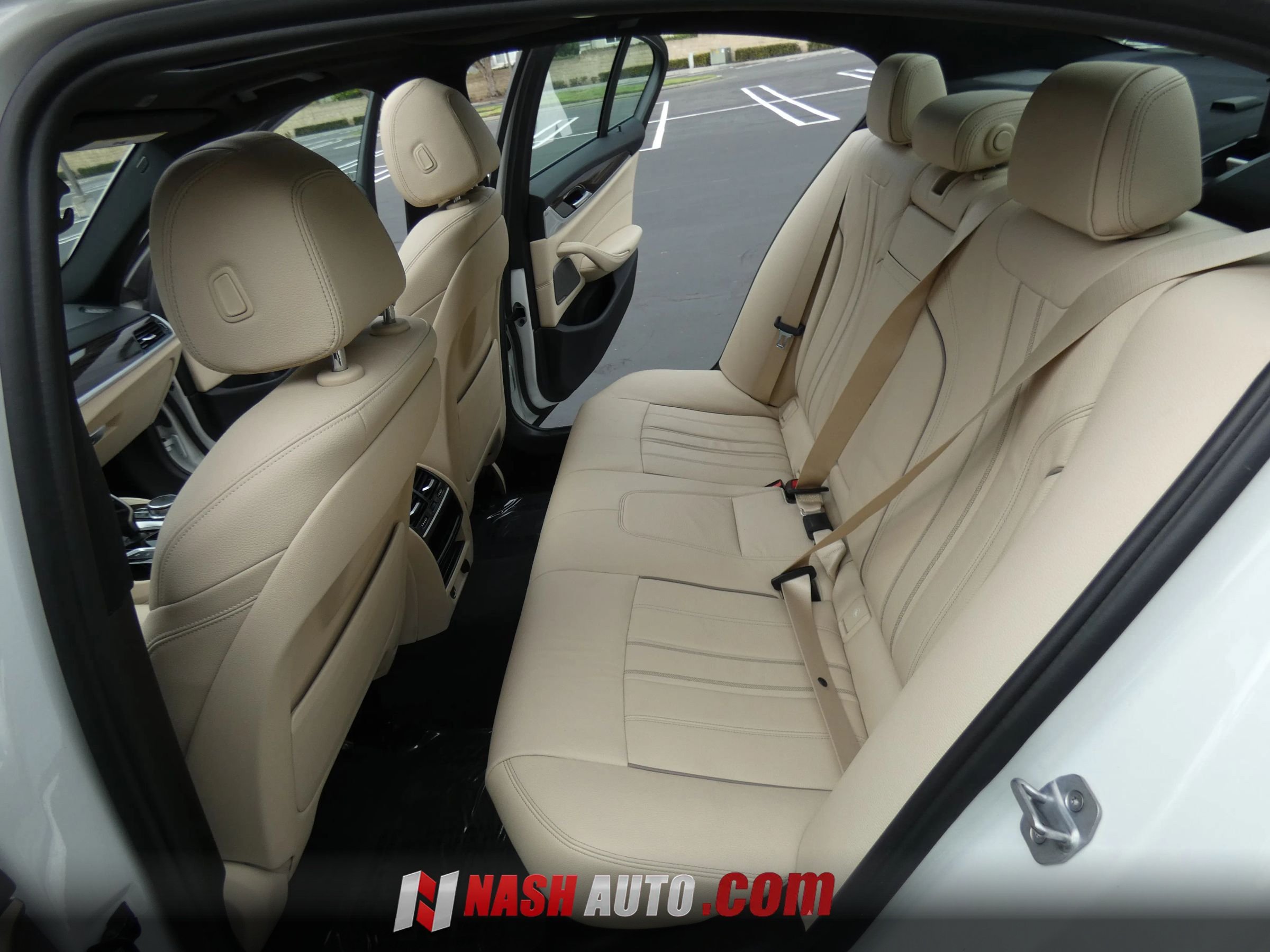 Used 2017 BMW 540i RWD image 48