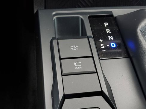 Certified 2024 Toyota Tacoma SR5 image 29