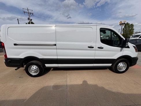 New 2025 Ford Transit 350 148 Low Roof image 30