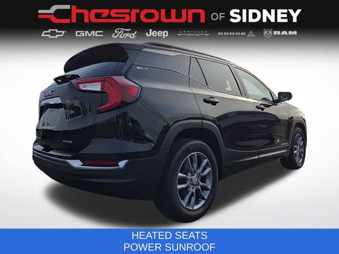 Used 2022 GMC Terrain SLT w/ Infotainment Package II AWD/4WD image 13