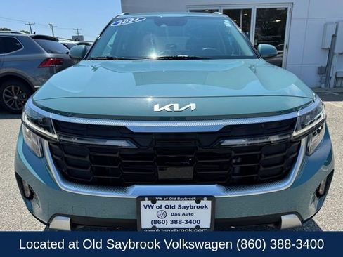 Used 2024 Kia Seltos SX w/ SX Sunroof Package image 4