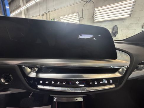 Used 2024 Cadillac Lyriq Luxury w/ LPO, Floor Liner Package AWD/4WD image 23