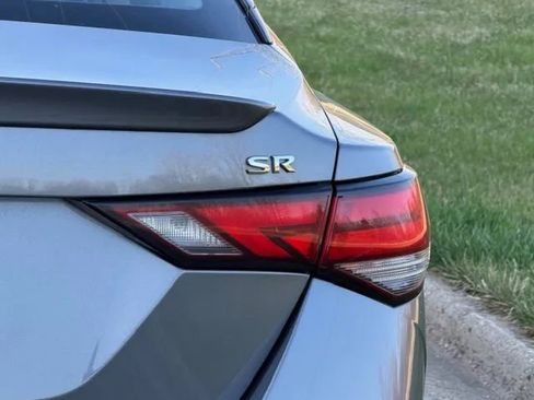 Used 2022 Nissan Sentra SR w/ SR Premium Package FWD image 26
