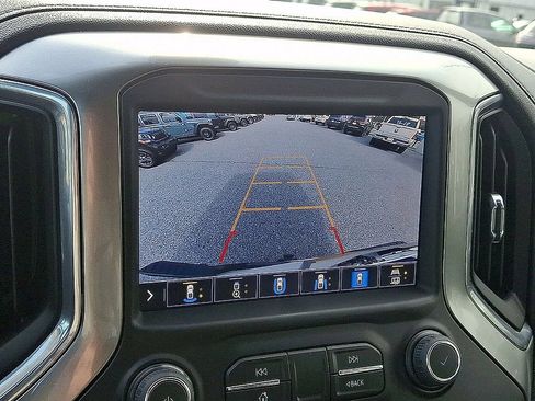 Used 2022 Chevrolet Silverado 2500 LTZ w/ LTZ Premium Package AWD/4WD image 17