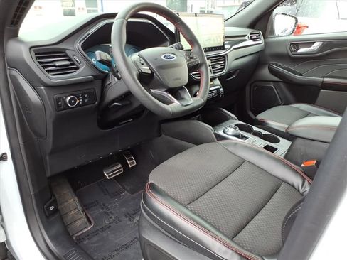 Used 2023 Ford Escape ST-Line Select w/ Tech Pack #2 image 12