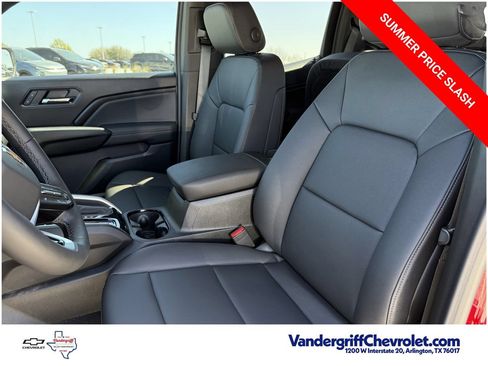 New 2026 Chevrolet Colorado LT w/ LT Convenience Package AWD/4WD image 18