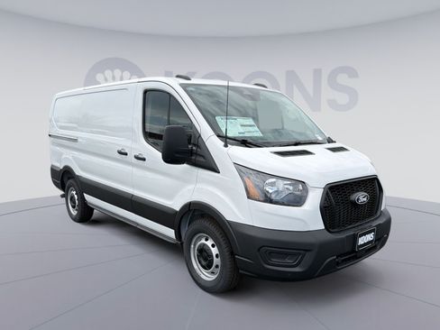 New 2026 Ford Transit 150 Low Roof w/ Load Area Protection Package RWD image 10