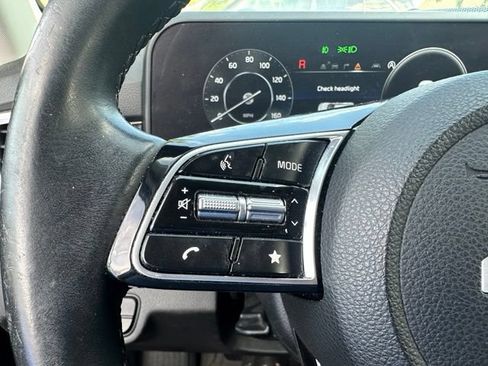 Used 2024 Kia Seltos S FWD image 18