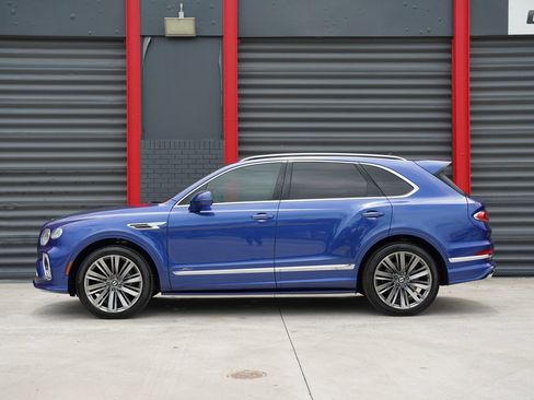 Used 2021 Bentley Bentayga Speed AWD/4WD image 10
