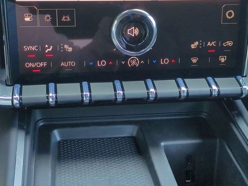New 2026 GMC Acadia Elevation w/ Black Edition FWD image 16