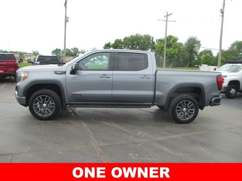 Used 2021 GMC Sierra 1500 AT4 w/ AT4 Premium Package AWD/4WD image 13