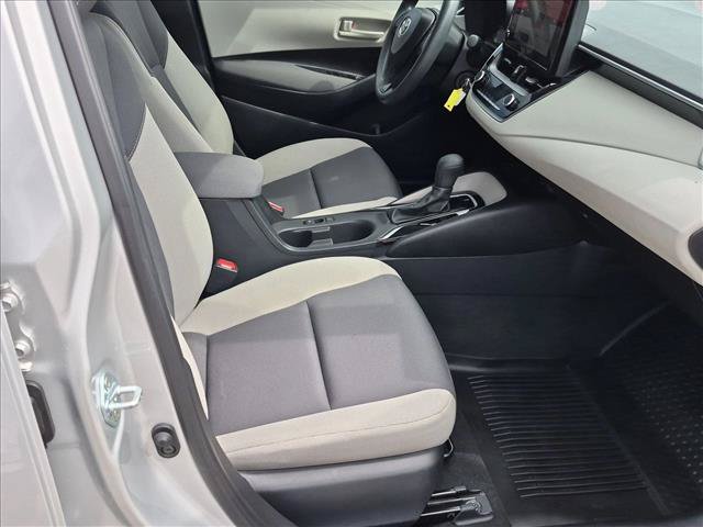 Used 2024 Toyota Corolla LE FWD image 19