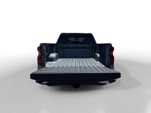 Used 2024 Chevrolet Silverado 1500 LT AWD/4WD image 17