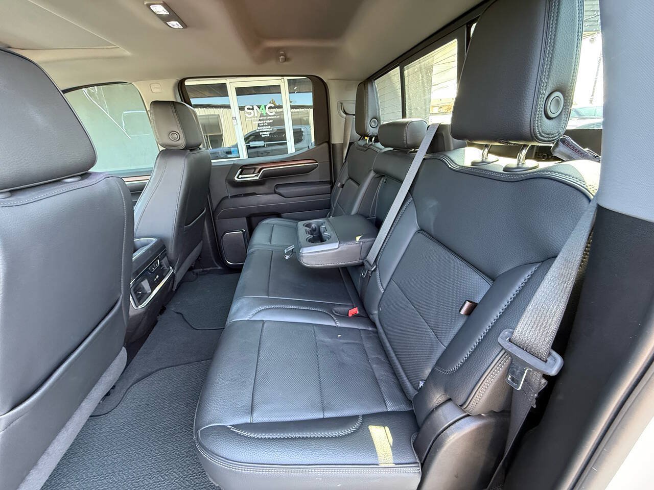 Used 2024 GMC Sierra 1500 Denali AWD/4WD image 21