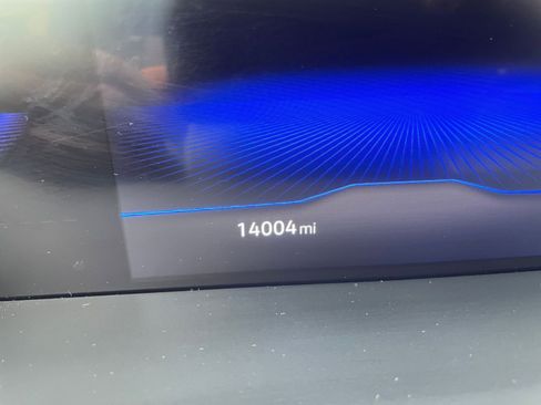 Used 2025 Volkswagen Jetta SE image 40