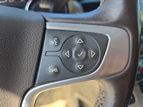 Used 2015 GMC Yukon XL SLT w/ Open Road Package image 20