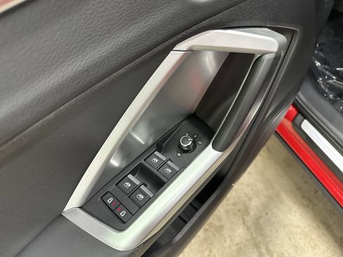 Used 2019 Audi Q3 2.0T Premium Plus w/ Premium Plus Package AWD/4WD image 15