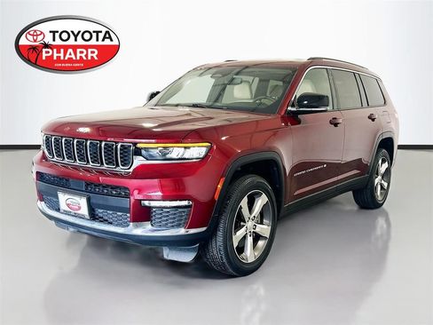 Used 2024 Jeep Grand Cherokee L Limited AWD/4WD image 1