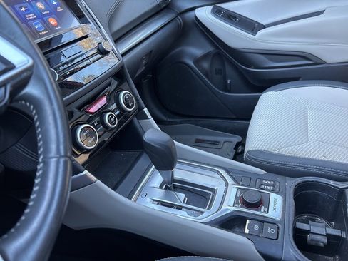 Used 2023 Subaru Forester Premium image 19