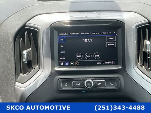 Used 2022 Chevrolet Silverado 1500 Custom w/ Safety Confidence Package RWD image 16