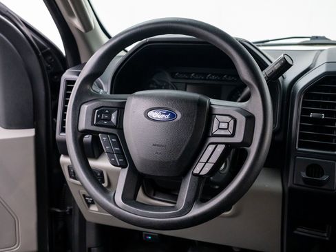 Used 2018 Ford F150 XL w/ Equipment Group 101A Mid RWD image 10